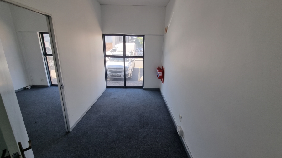 Commercial Property for Sale in Airport Industria Western Cape